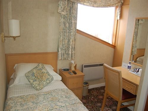 Whin Park Guest House Largs Exterior foto